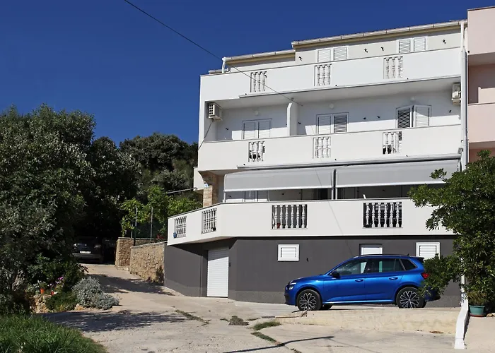 Apartments Madona